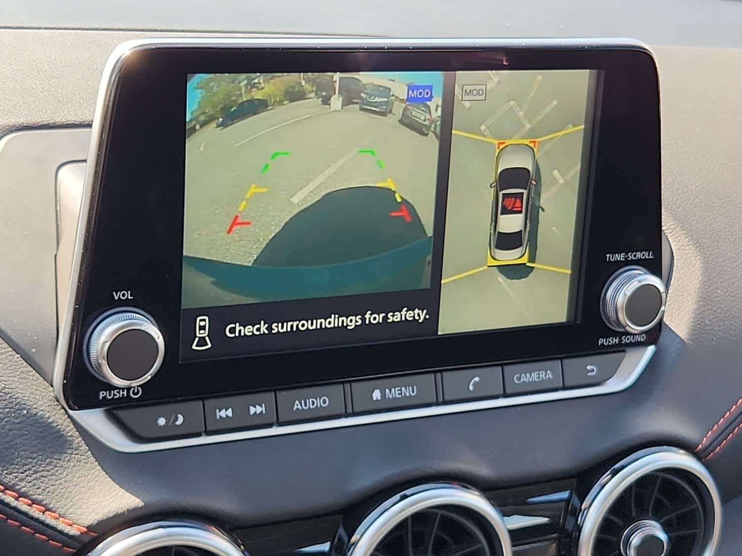 2025 Nissan Sentra SR - Photo 15