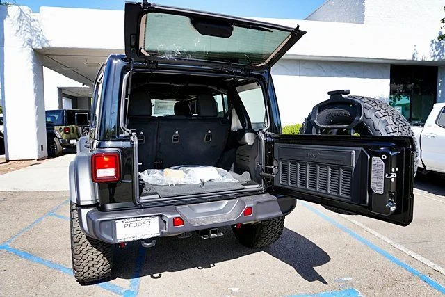 New 2026 Black Clear-Coat Exterior Paint Jeep Willys image 20