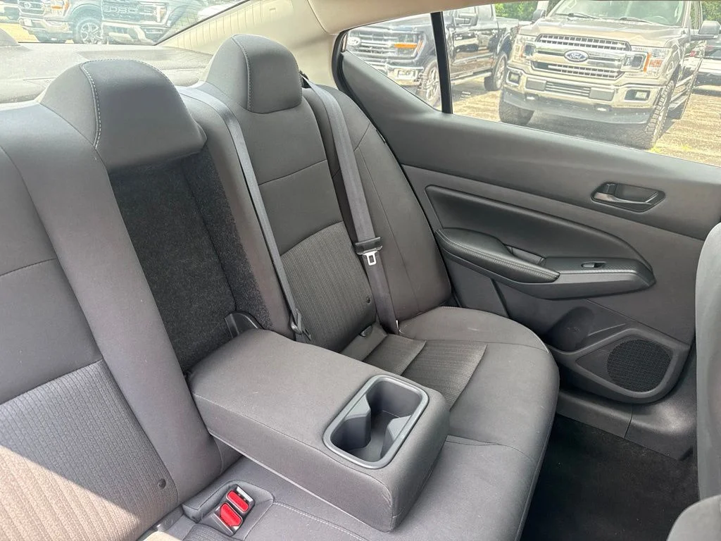 Used 2025 Gun Metallic Nissan 2.5 SV image 13