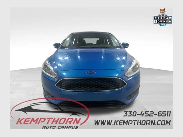 2016 Ford Focus 5 Door Hatch SE's photo