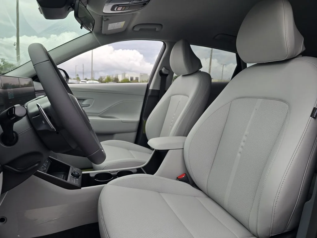 New 2026 Gray Hyundai SEL Premium image 15