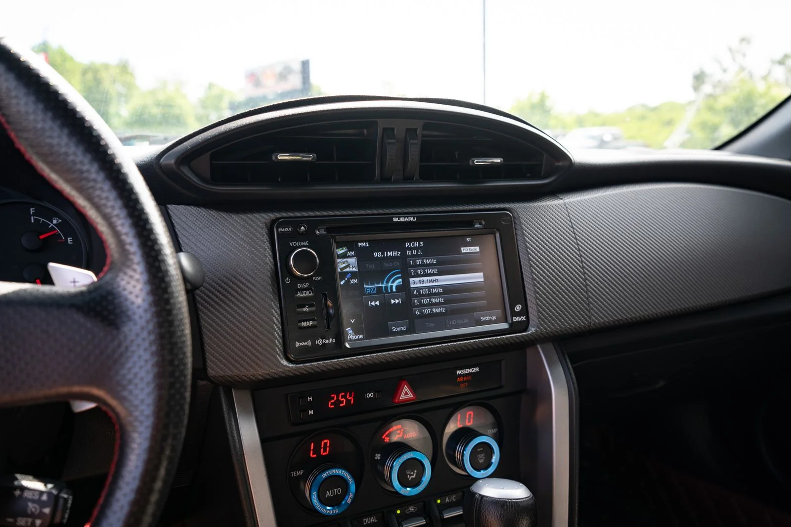 Used 2015 Blue Subaru Limited image 19