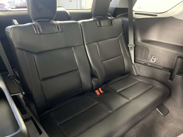 Used 2023 Black Ford XLT image 13