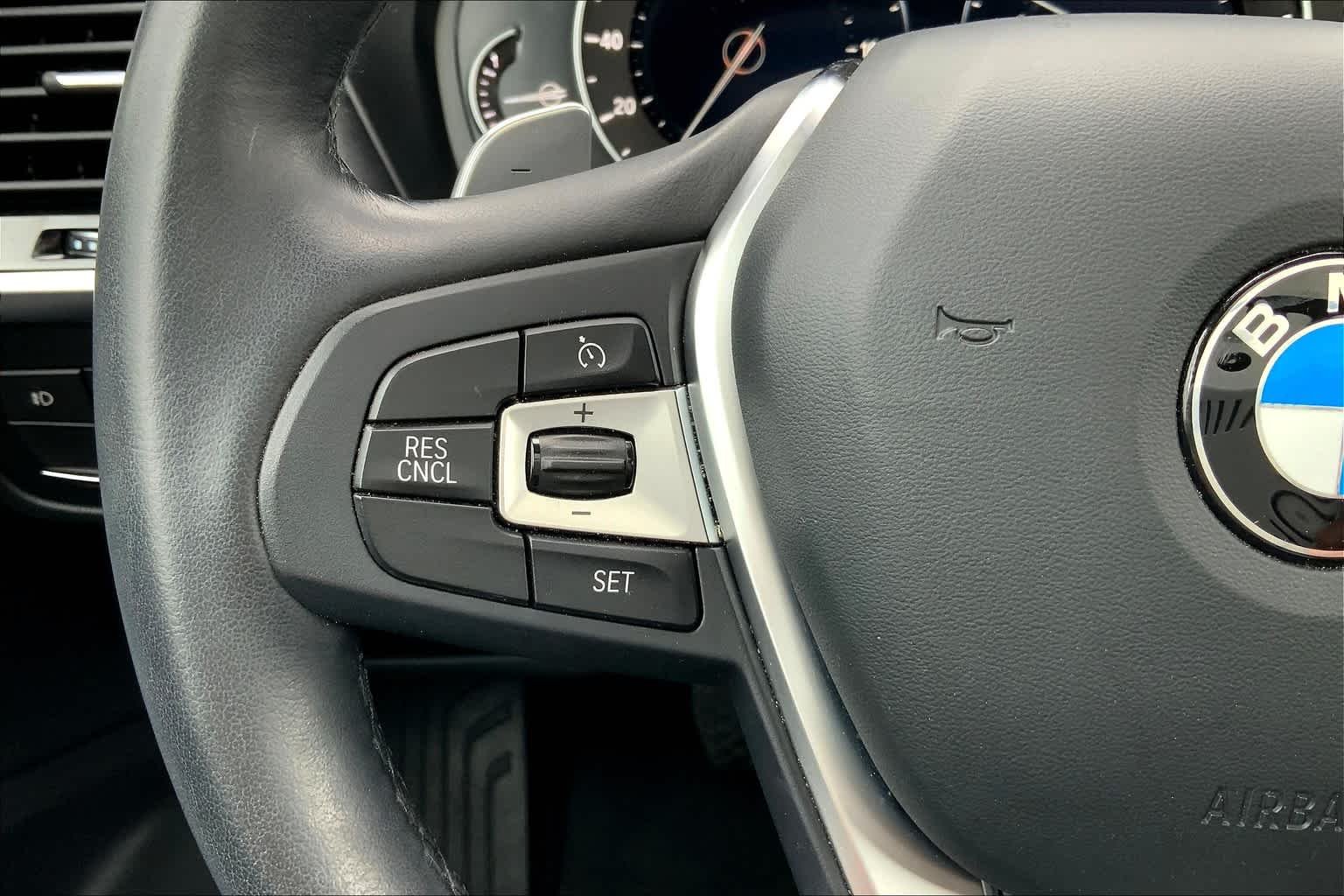 Used 2019 Dark Graphite Metallic BMW xDrive30i image 23