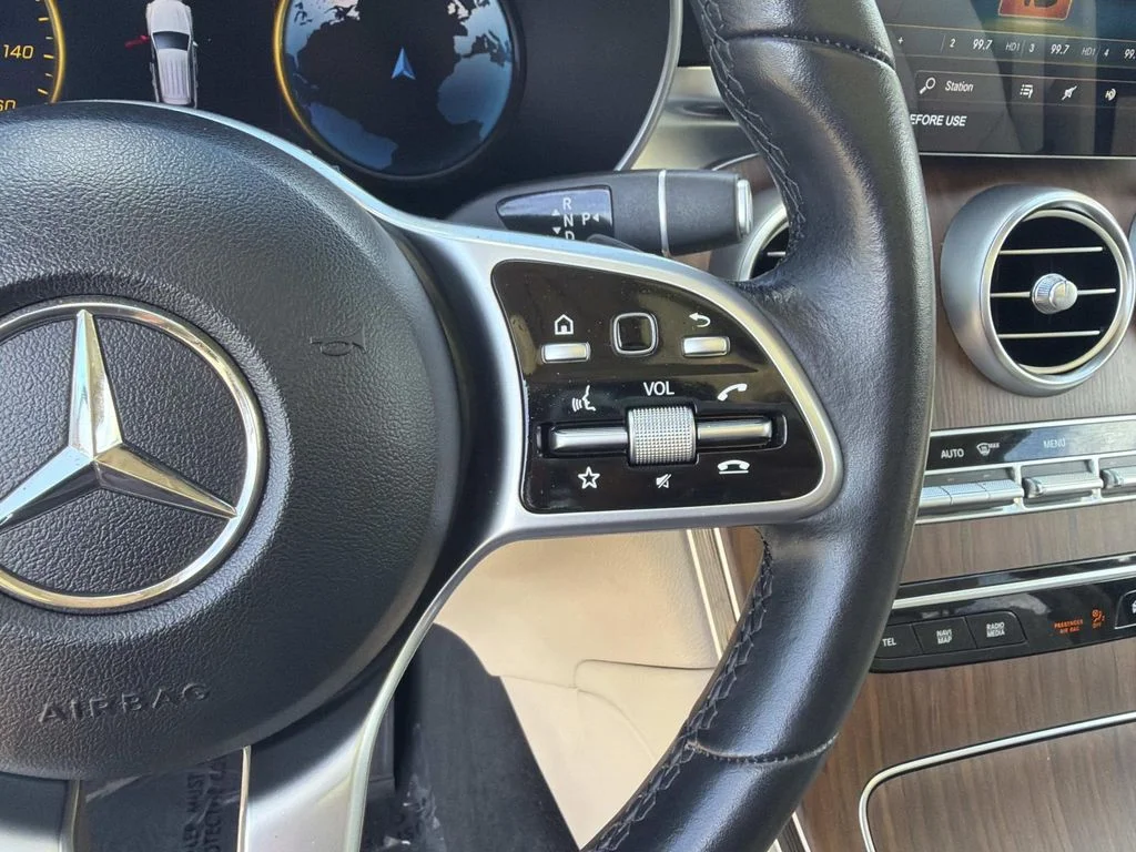 Used 2022 Black Mercedes-Benz 300 image 13