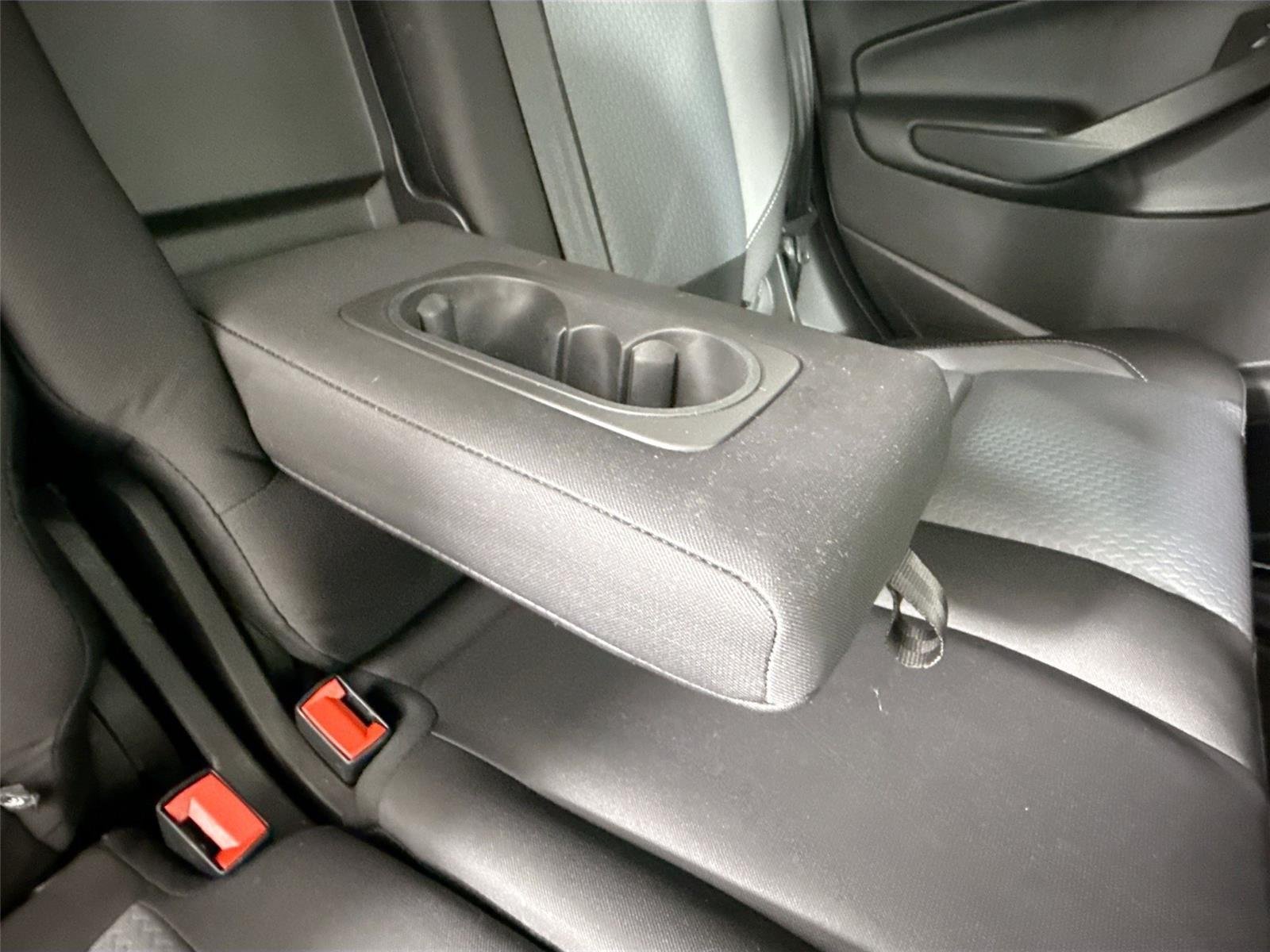 Used 2018 Ingot Silver Ford SE image 37