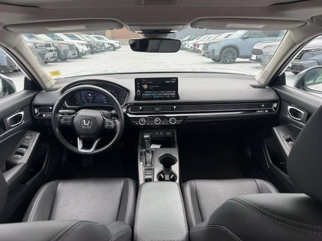 Used 2024 White Honda Touring image 19