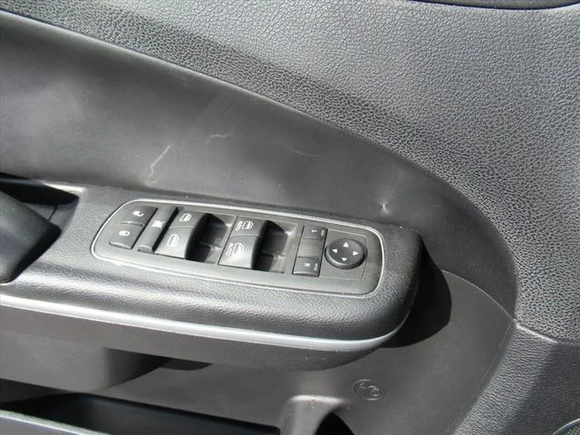 Used 2021  Chrysler Touring image 19