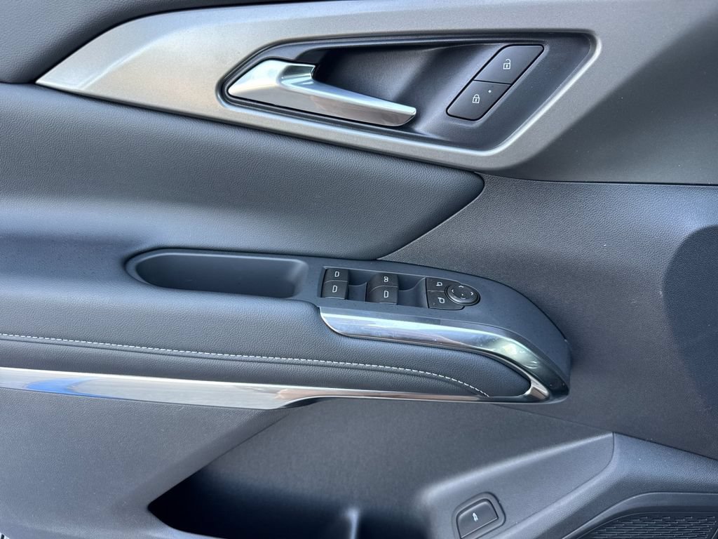 2026 Chevrolet Traverse LT - Photo 10