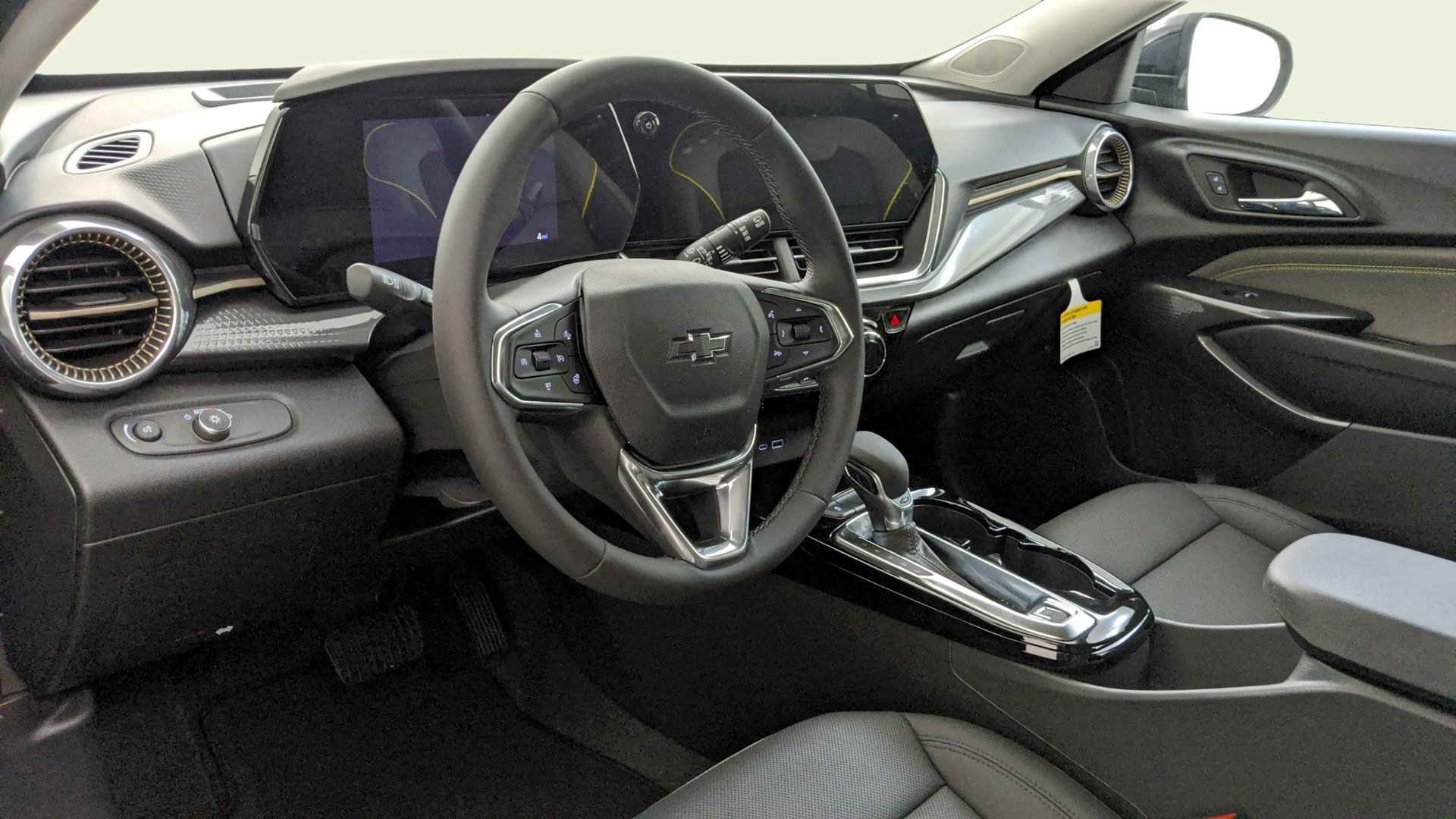 New 2026 Mosaic Black Metallic Chevrolet ACTIV image 9