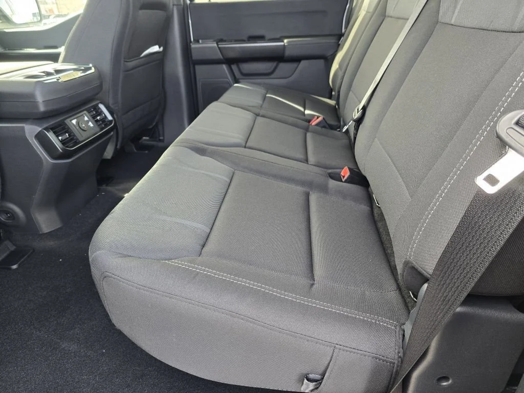 New 2026 Oxford White Ford STX image 28