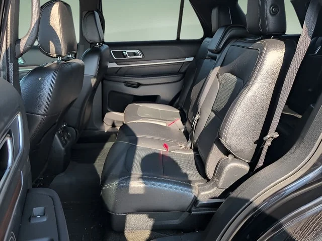 Used 2018 Shadow Black Ford Limited image 11