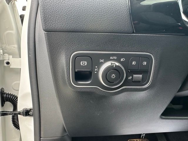 New 2026 Polar White Mercedes-Benz GLA 250 image 14