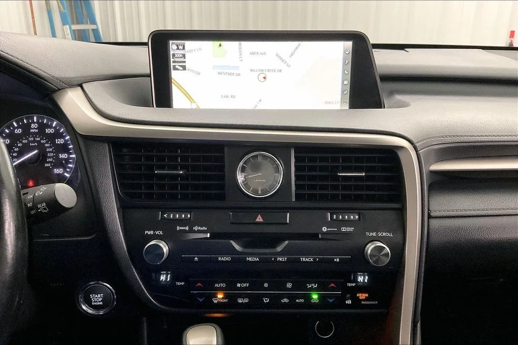 Used 2017 White Lexus 350 image 35
