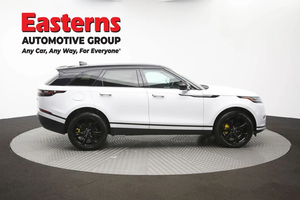 Used 2023 White Land Rover S image 46