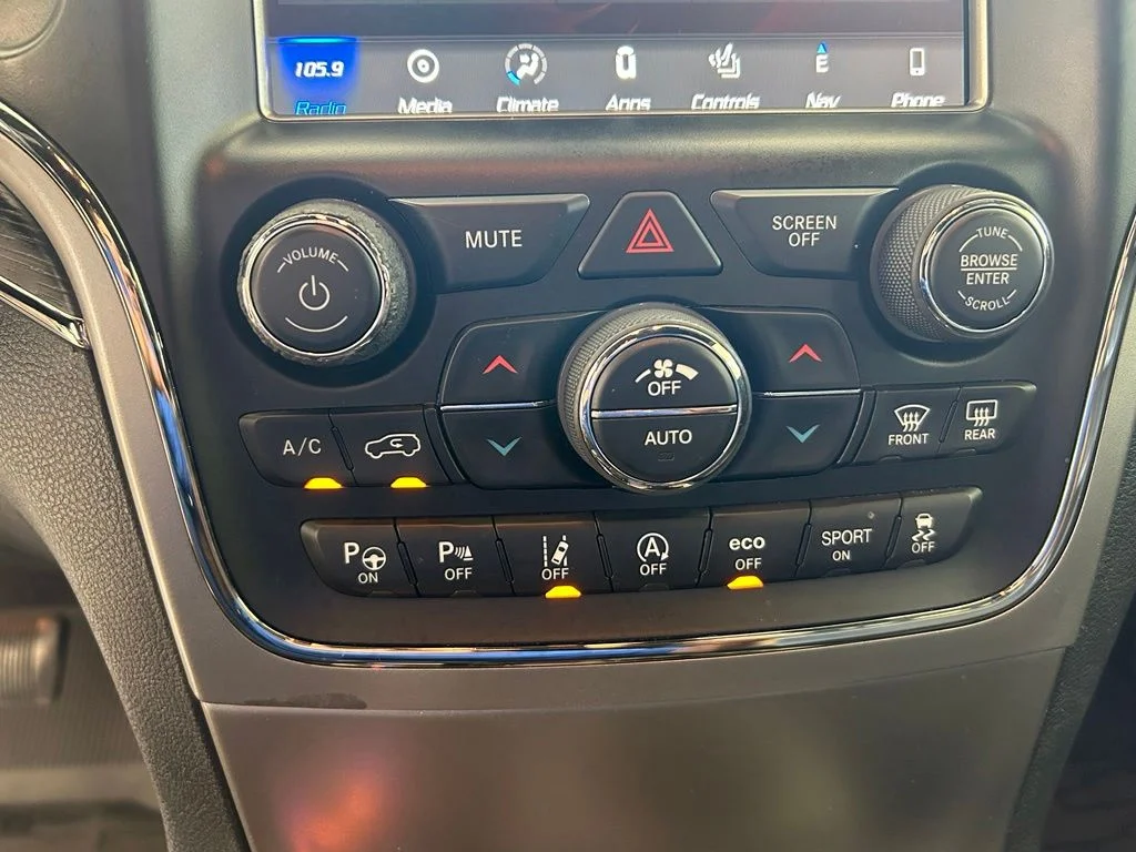 Used 2018 White Jeep Overland image 54