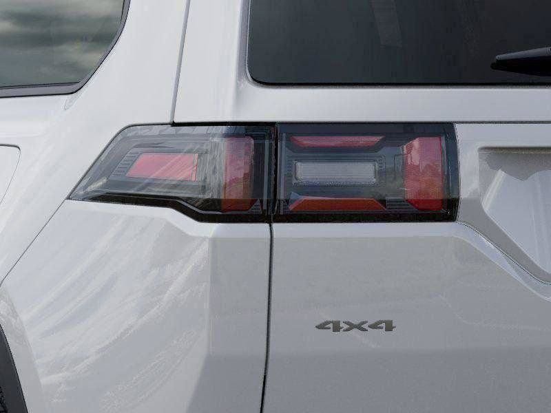 New 2026 Bright White Clear-Coat Exterior Paint Jeep Laredo image 9