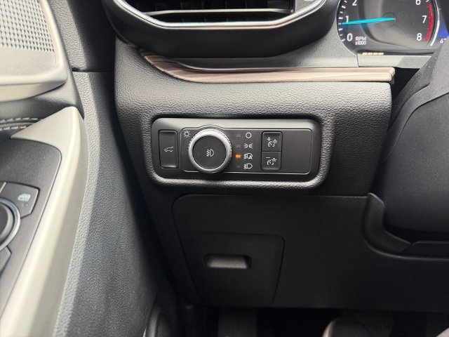 Used 2021 Gray Ford Limited image 25