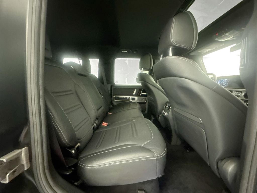 Used 2021  Mercedes-Benz G 550 image 22
