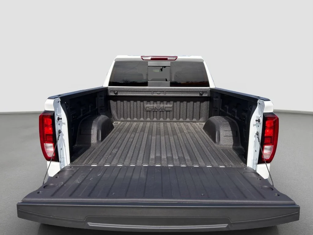 New 2026 Summit White GMC Elevation image 29