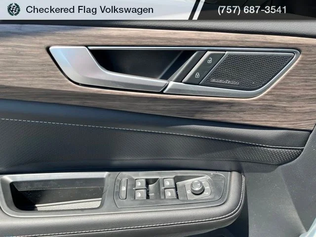 New 2026 White Volkswagen 2.0T SEL Premium R-Line image 17