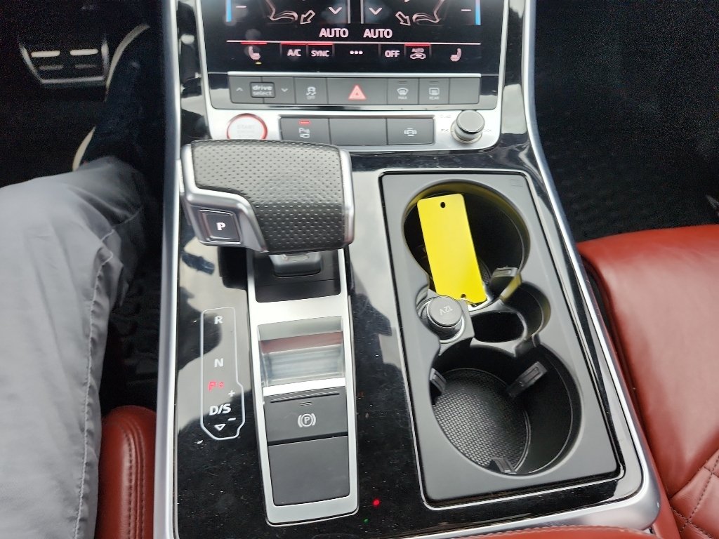 Used 2020 Daytona Gray Pearl Effect Audi Premium Plus image 26