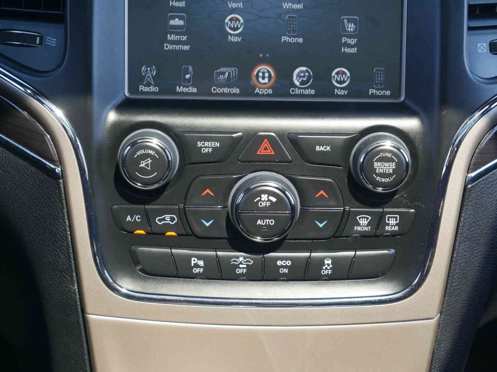 Used 2015 Black Jeep Overland image 7