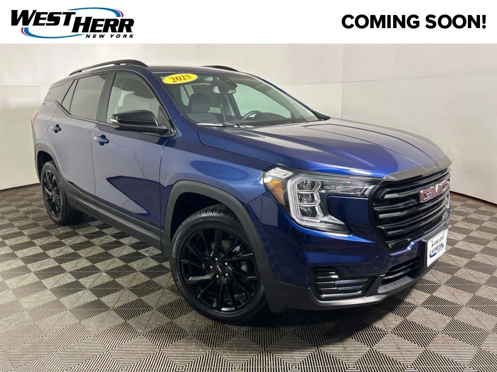 Used 2023 Marine Metallic GMC SLE image 1