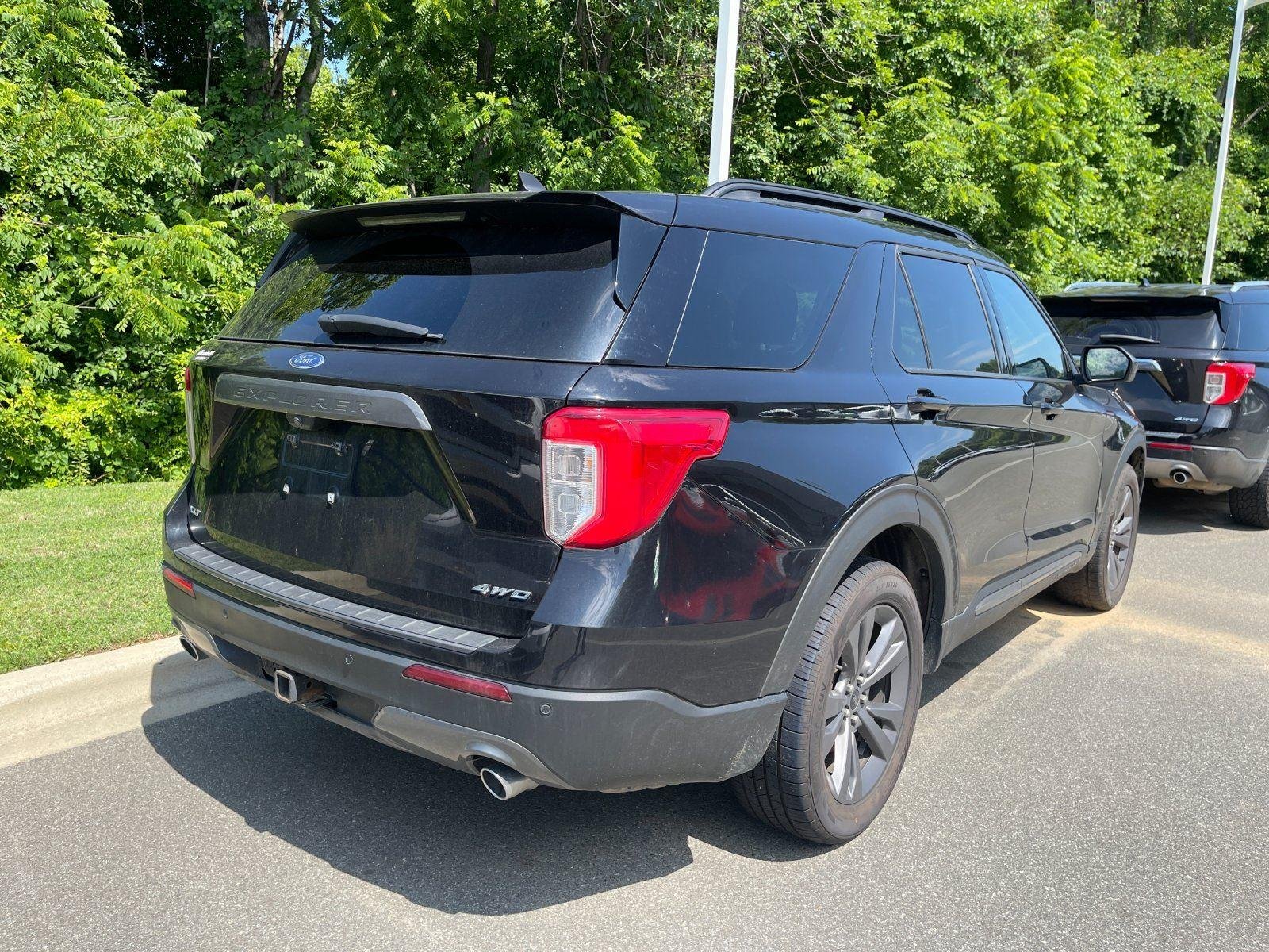 Used 2023 Agate Black Ford XLT image 5