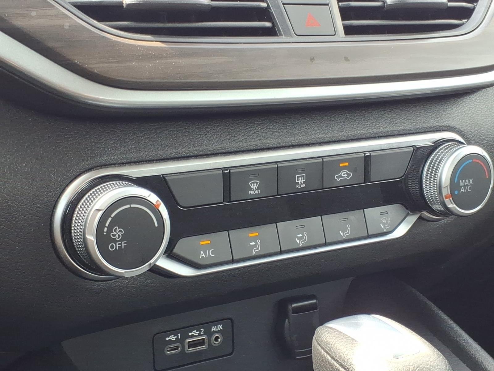 Used 2025 Gun Metallic Nissan SV image 25
