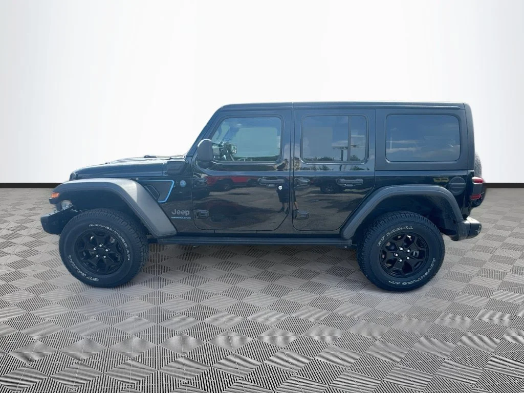 Used 2023 Black Jeep Rubicon 20th Anniversary Edition 4xe image 9