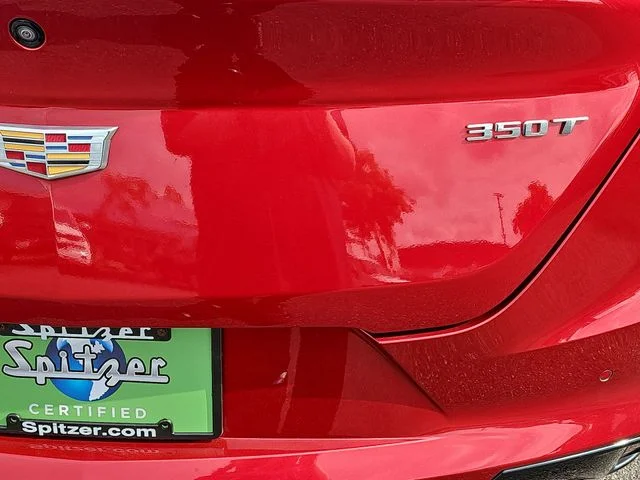 Used 2023 Red Cadillac Sport image 33