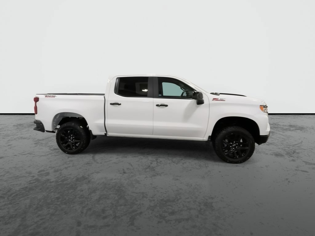 New 2026 Summit White Chevrolet LT Trail Boss image 9