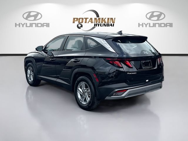 Used 2026 Black Hyundai SE image 7