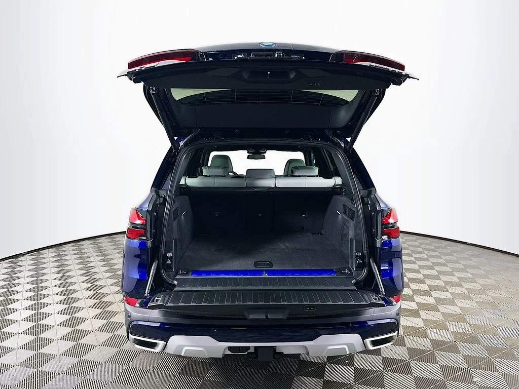 New 2026 Blue BMW xDrive50e image 29