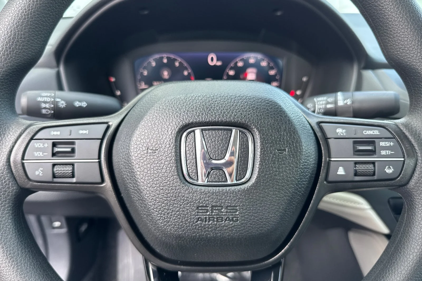 New 2026 Meteorite Gray Metallic Honda LX image 24