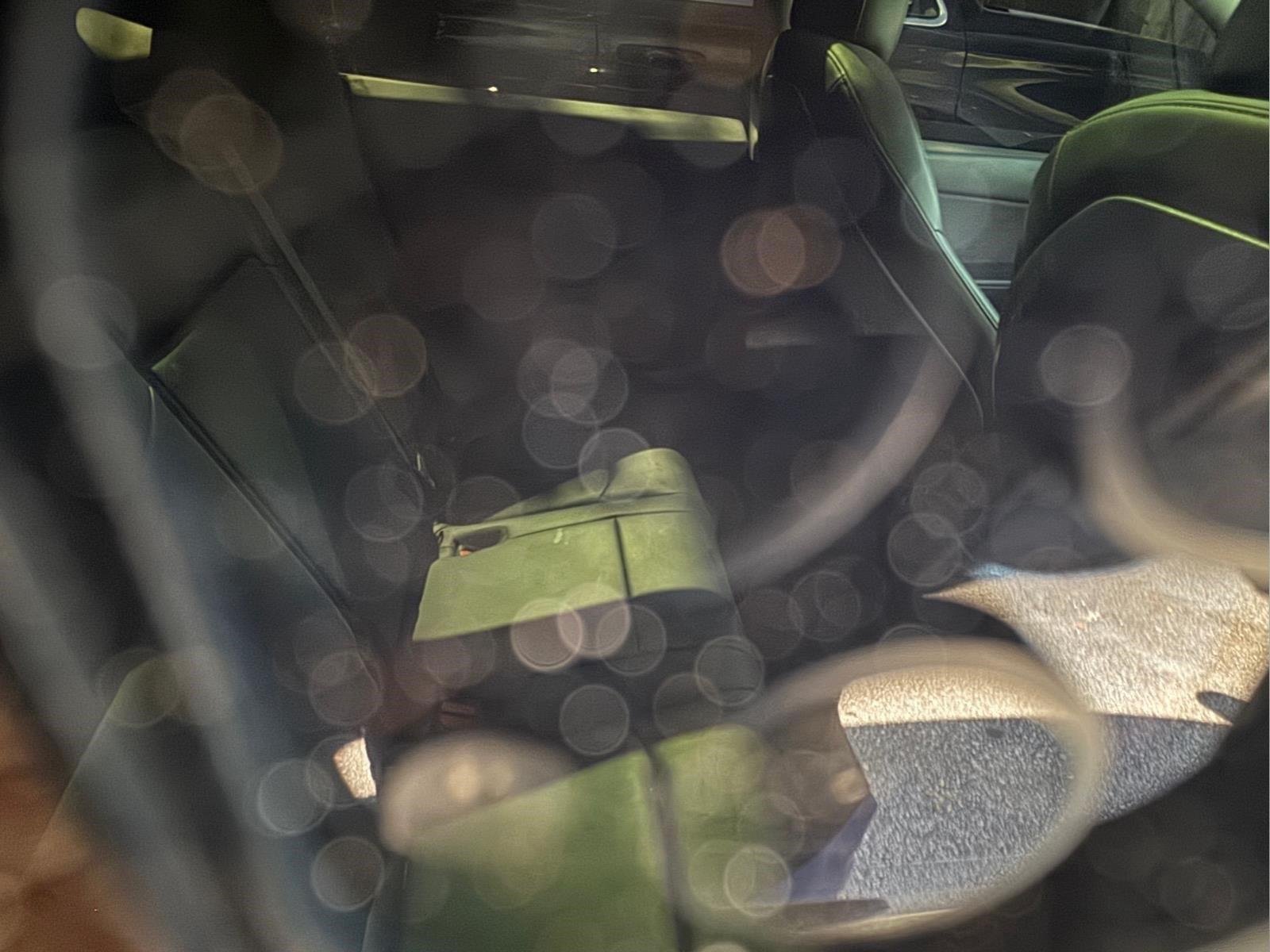 Used 2022  Tesla Performance image 10