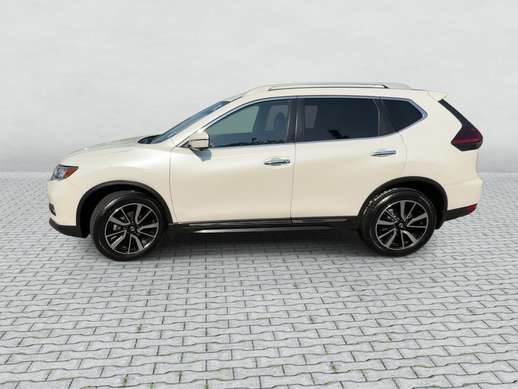 Certified Used 2020 White Nissan SL image 5