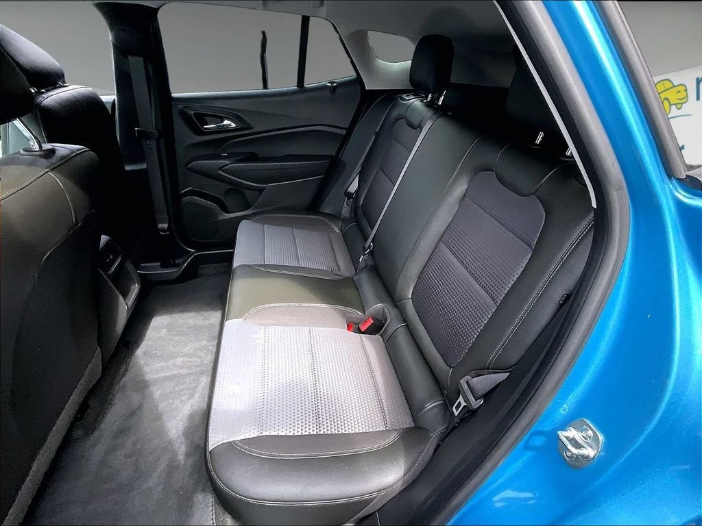 Used 2025 Blue Chevrolet LT image 15