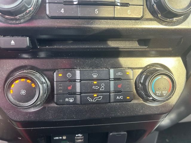 Used 2015 Red Ford XLT image 11