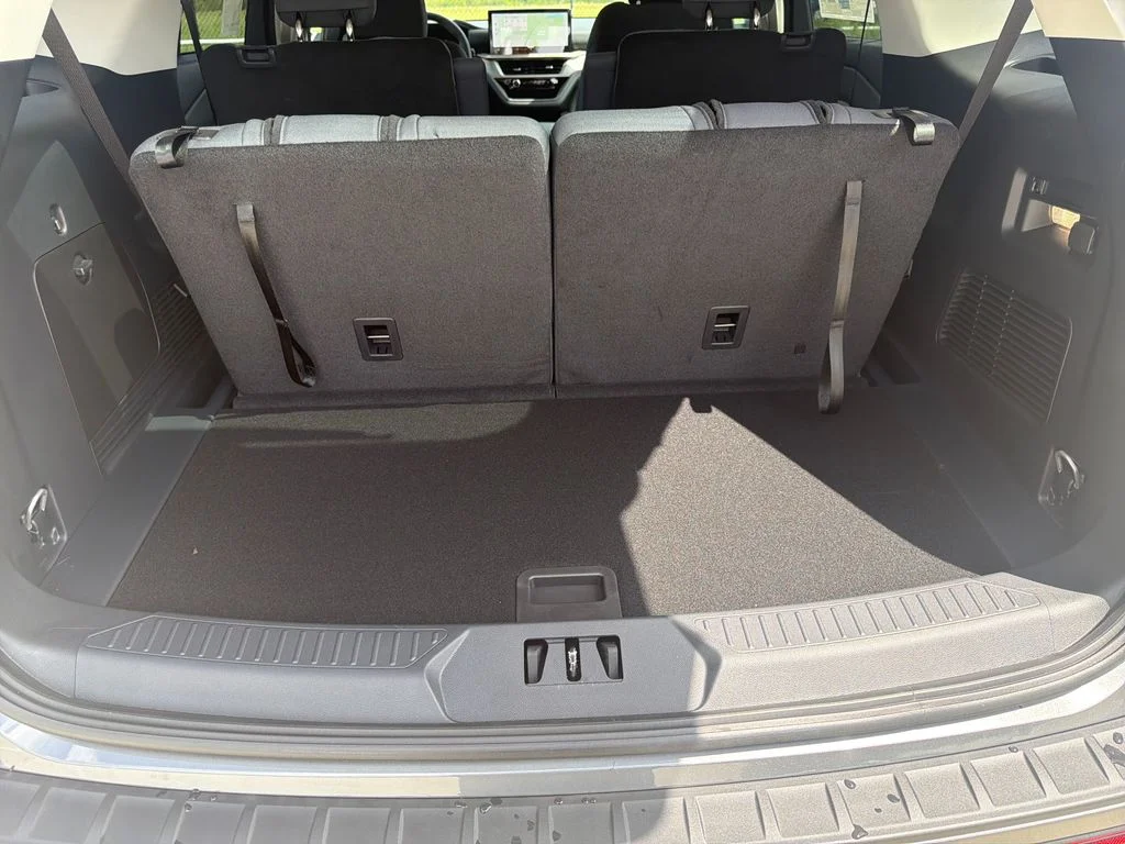 New 2026 Gray Ford Active image 30