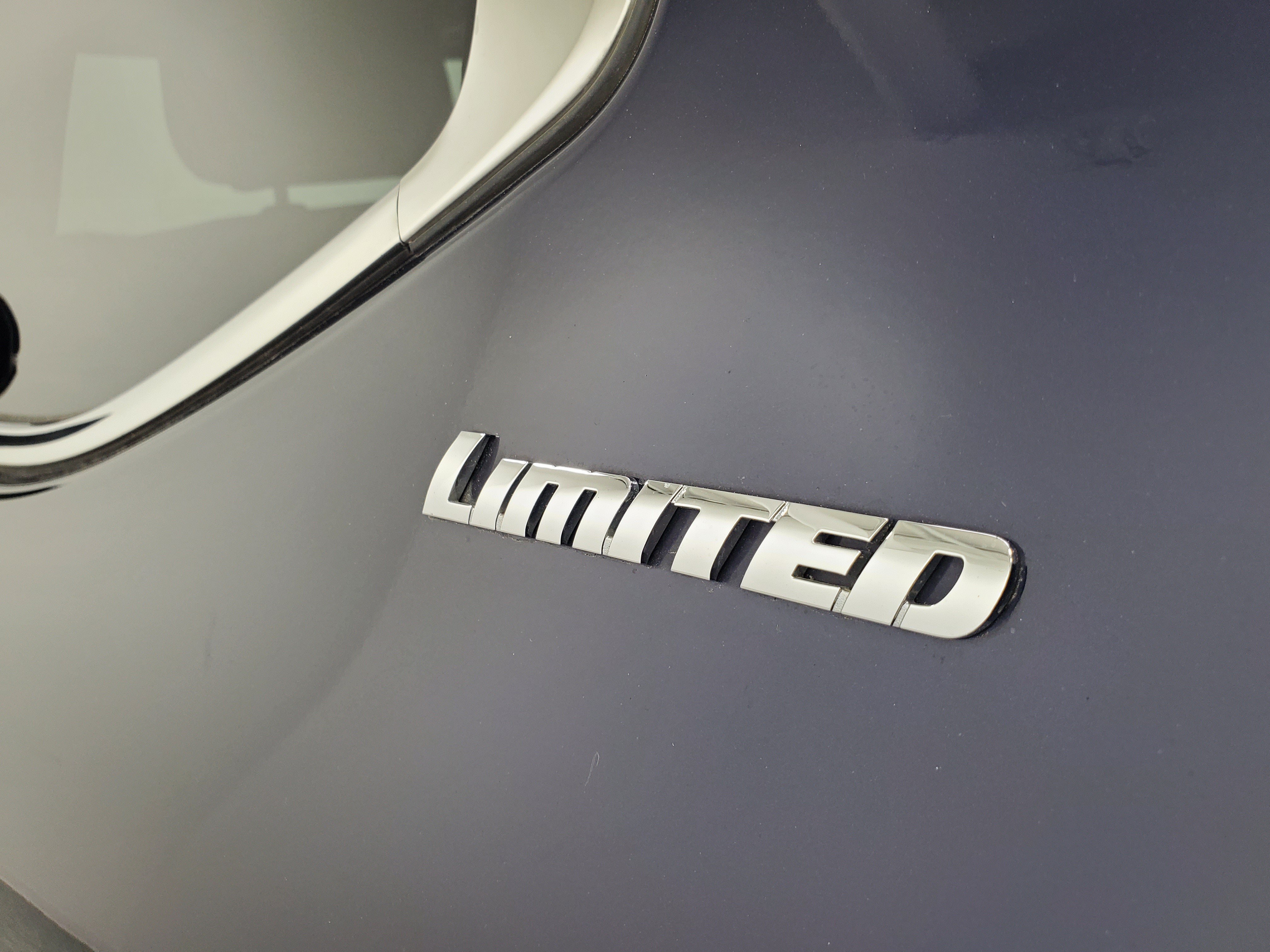 Used 2023 Blueprint Toyota Limited image 9
