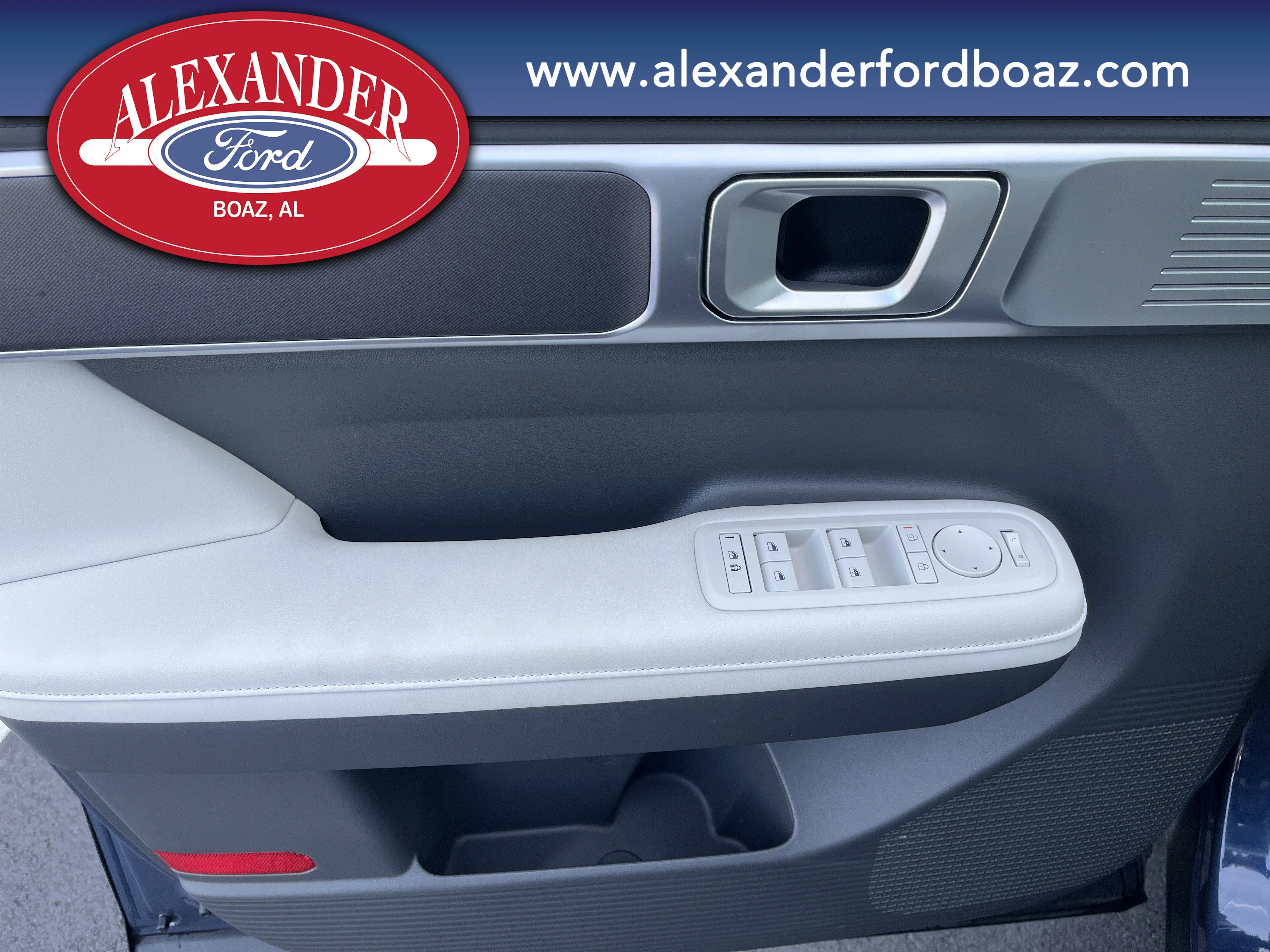 Used 2026 Atlantic Blue Hyundai SEL image 9