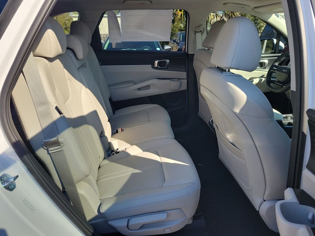 New 2026 White Kia S image 12