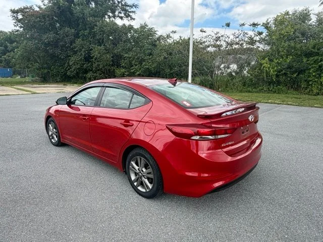 Used 2018 Scarlet Red Hyundai SEL image 6