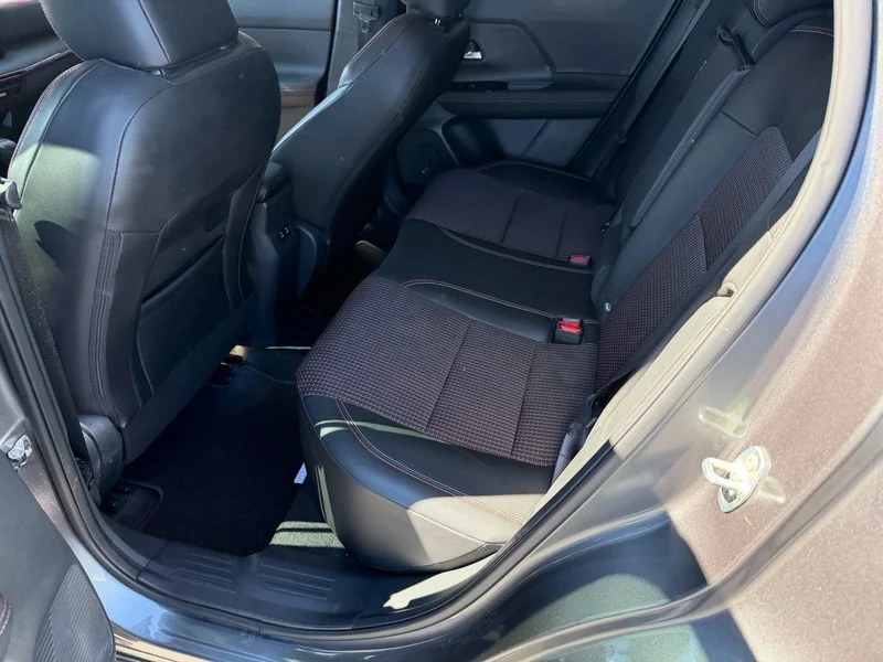 Used 2025 Gun Metallic/supe Nissan SR image 16