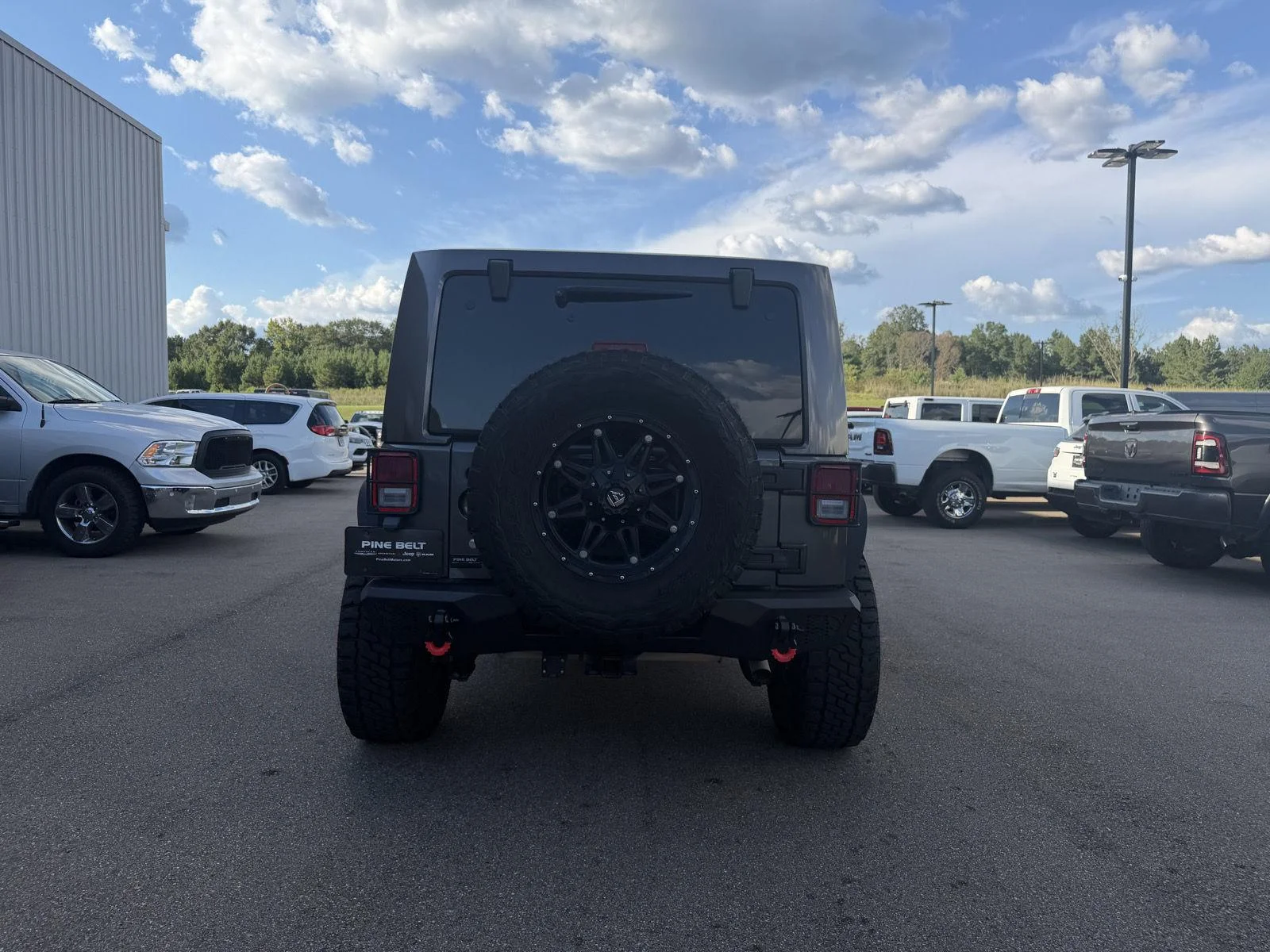 Used 2017 Granite Crystal Metallic Clearcoat Jeep Rubicon Recon image 5