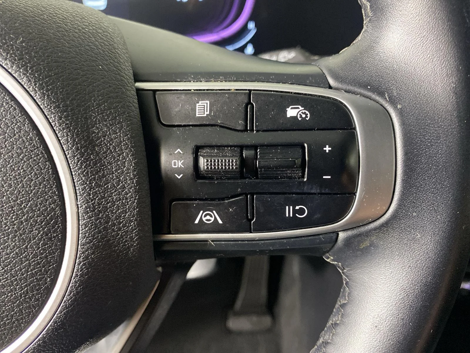 Used 2024 Ebony Black Kia X-Line image 18