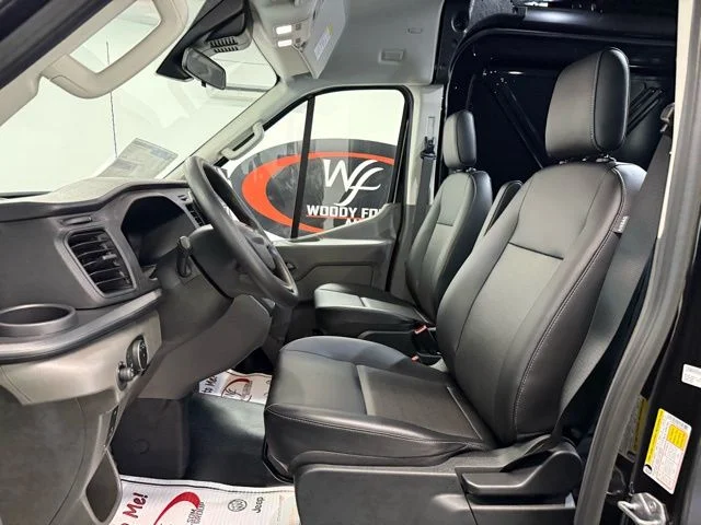 New 2026 Black Ford Base image 11