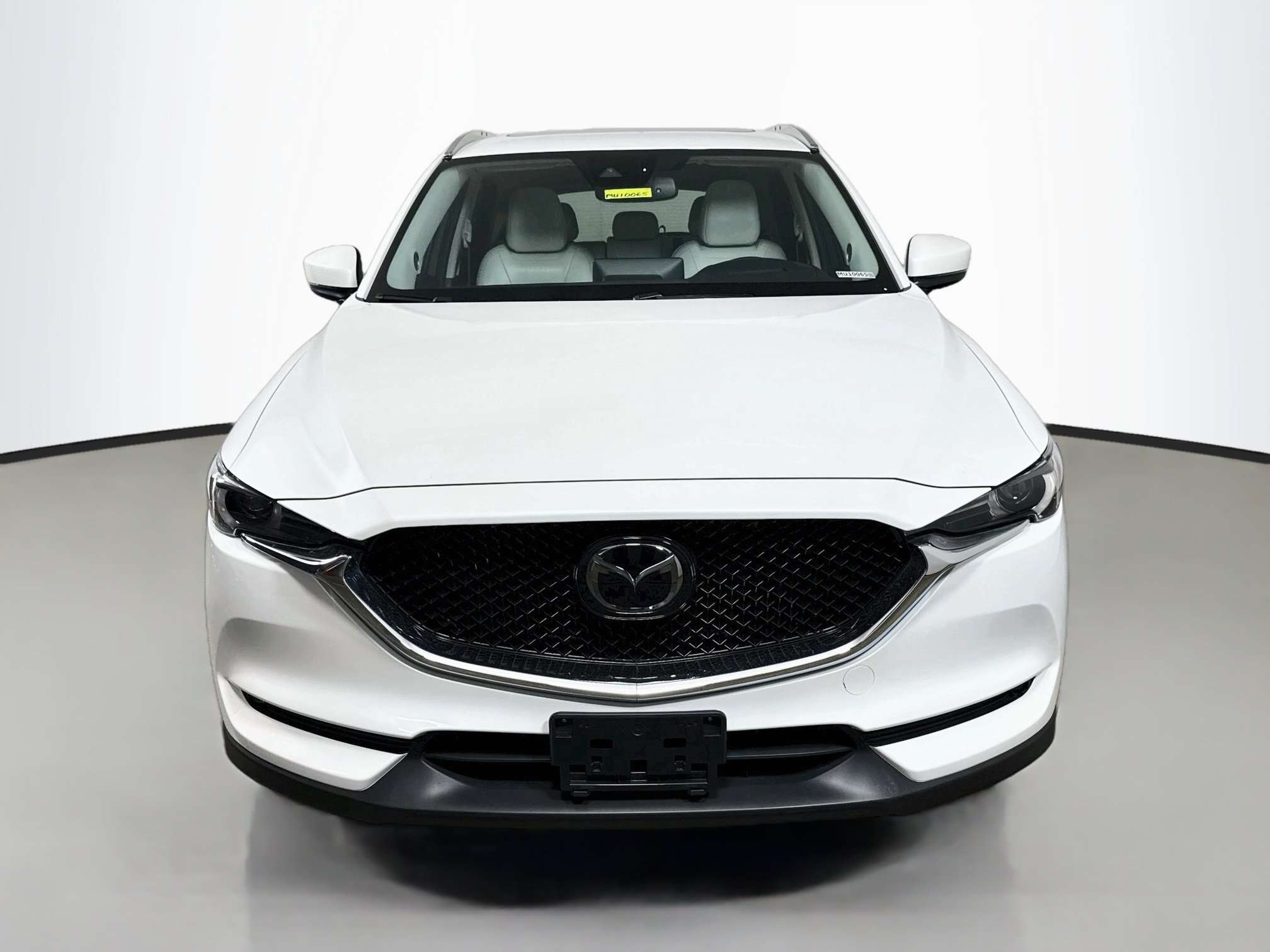 Used 2021 Snowflake White Pearl Mica Mazda Grand Touring image 2